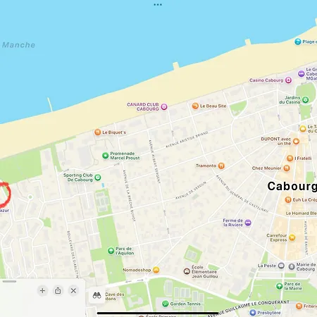 Joli Pres Du Front De