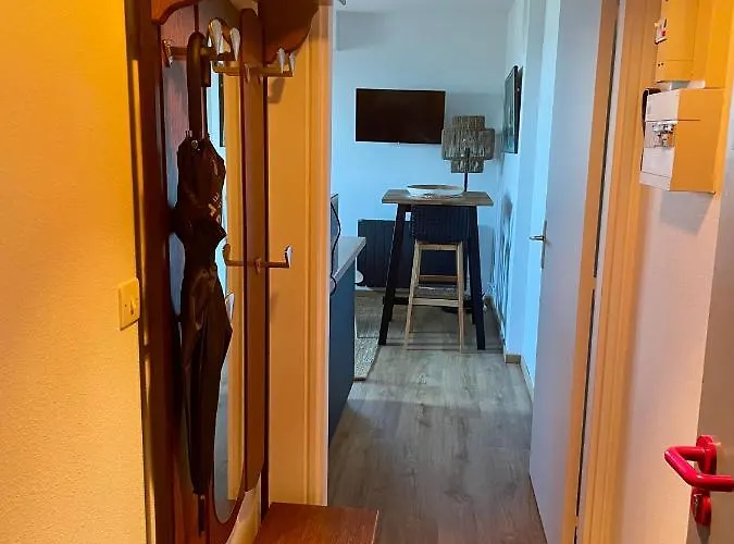 Διαμέρισμα Joli Pres Du Front De *